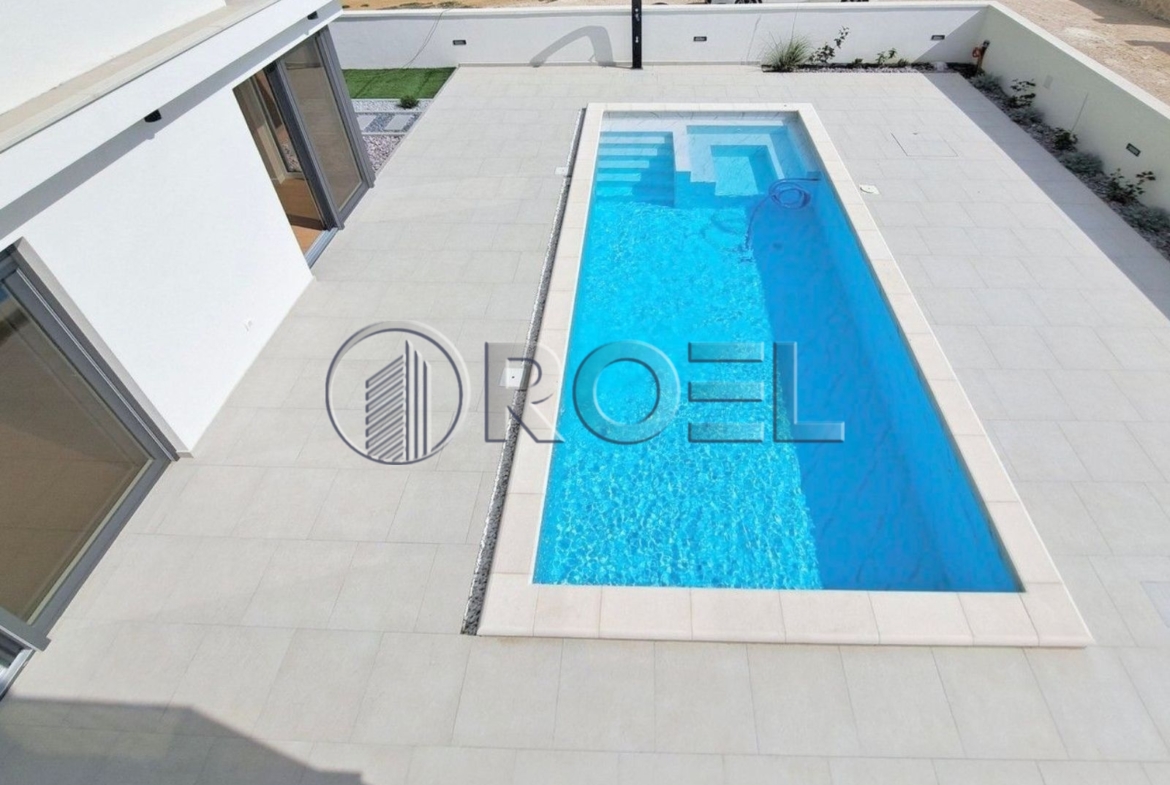 Luksuzna vila, Zadar, Privlaka, NKP 188 m2, blizu mora