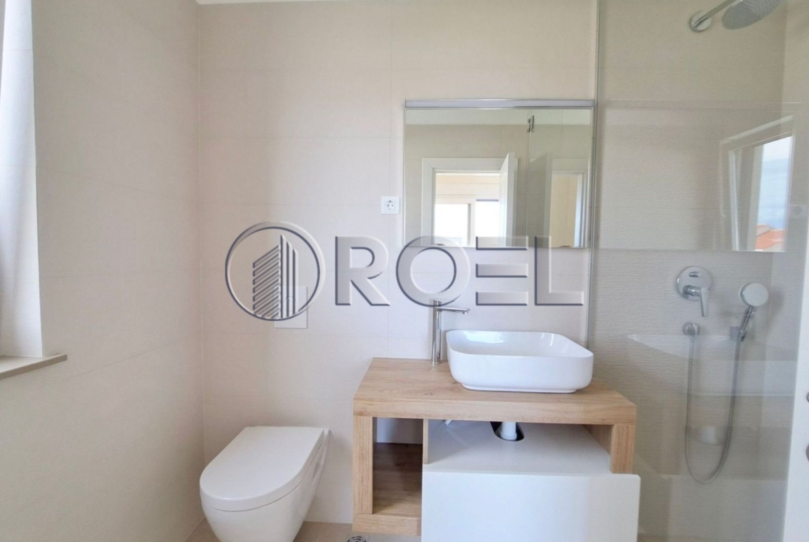 Luksuzna vila, Zadar, Privlaka, NKP 188 m2, blizu mora
