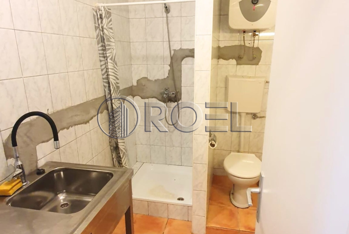 Zagreb, Malešnica poslovni prostor NKP 50 m2