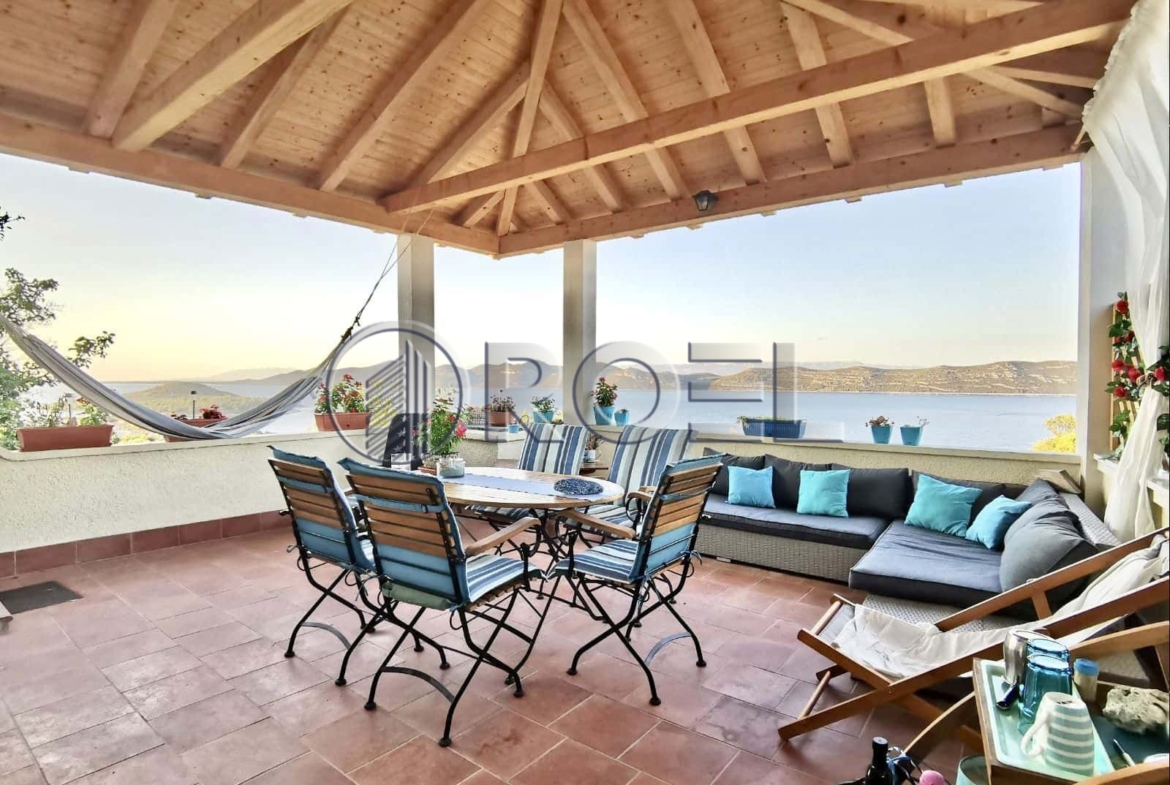 Kuća za odmor, Mali Iž (okolica Zadra), NKP 280 m²