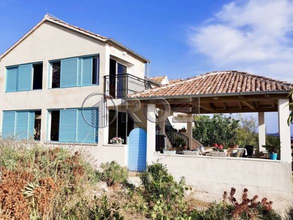 Kuća za odmor, Mali Iž (okolica Zadra), NKP 280 m²