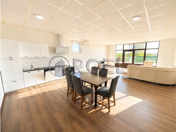 Sale, Križ, Center, Four-Bedroom Apartment with Terrace, GFA 159 m²