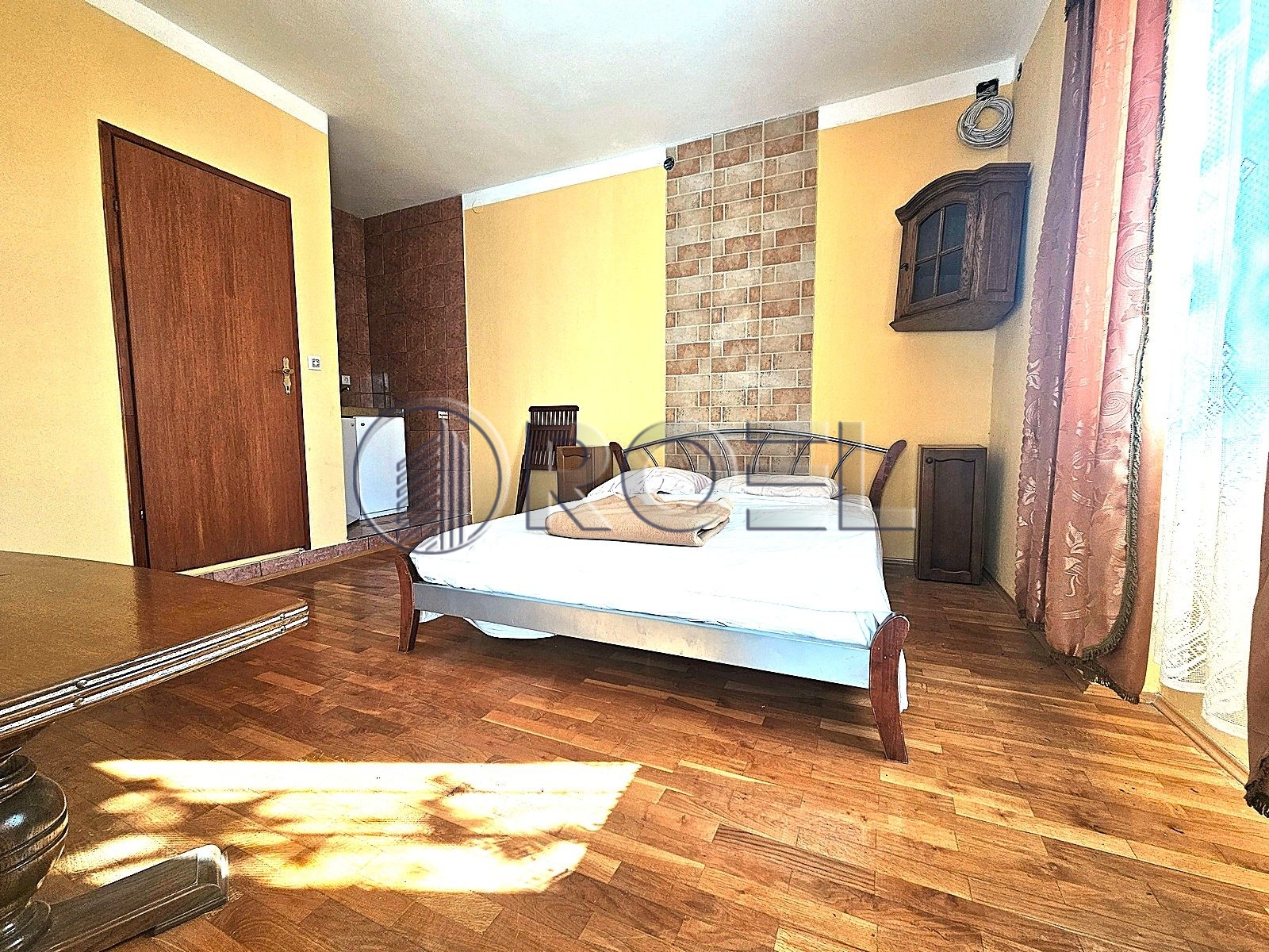 1519_11_1777975842 Prodaja, Selce, strogi centar, kuća s apartmanima, 200 m2