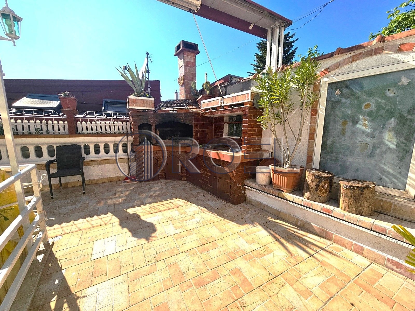 1519_6_1777975791 Prodaja, Selce, strogi centar, kuća s apartmanima, 200 m2