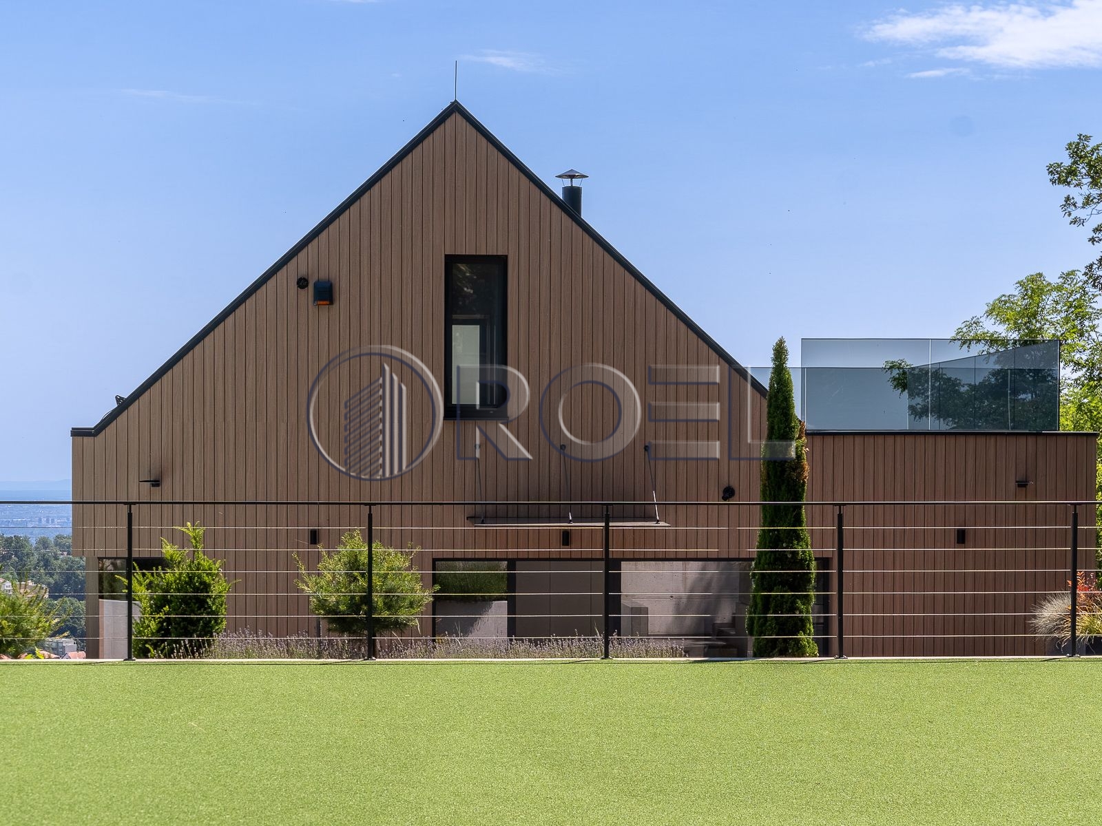 1568_18_1780081330 Zagreb, Šestine, luksuzna vila 200 m2 s bazenom i velikom okućnicom