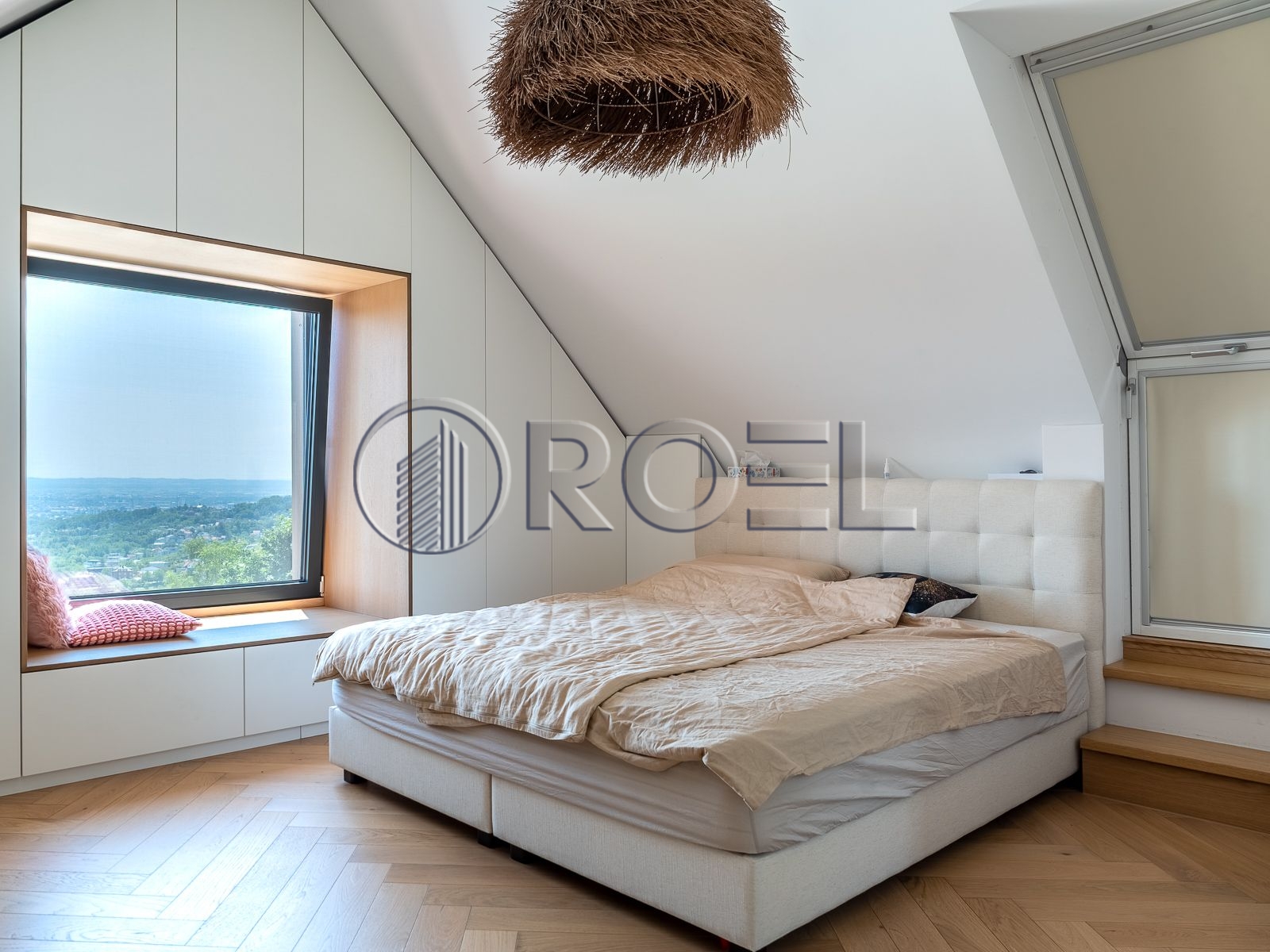1568_2_1780081320 Zagreb, Šestine, luksuzna vila 200 m2 s bazenom i velikom okućnicom