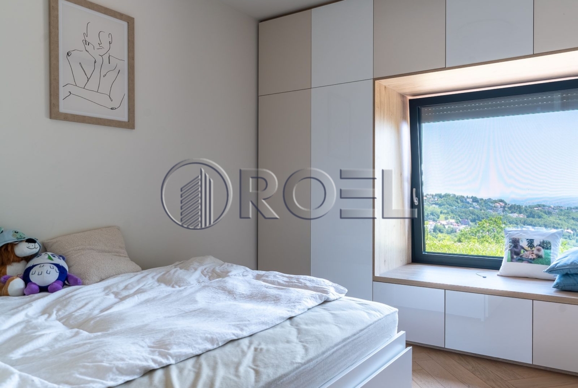 Zagreb, Šestine, luksuzna vila 200 m2 s bazenom i velikom okućnicom