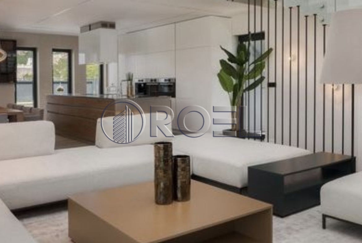 Zadar, Diklo: Luksuzna vila s bazenom, NKP 453 m²