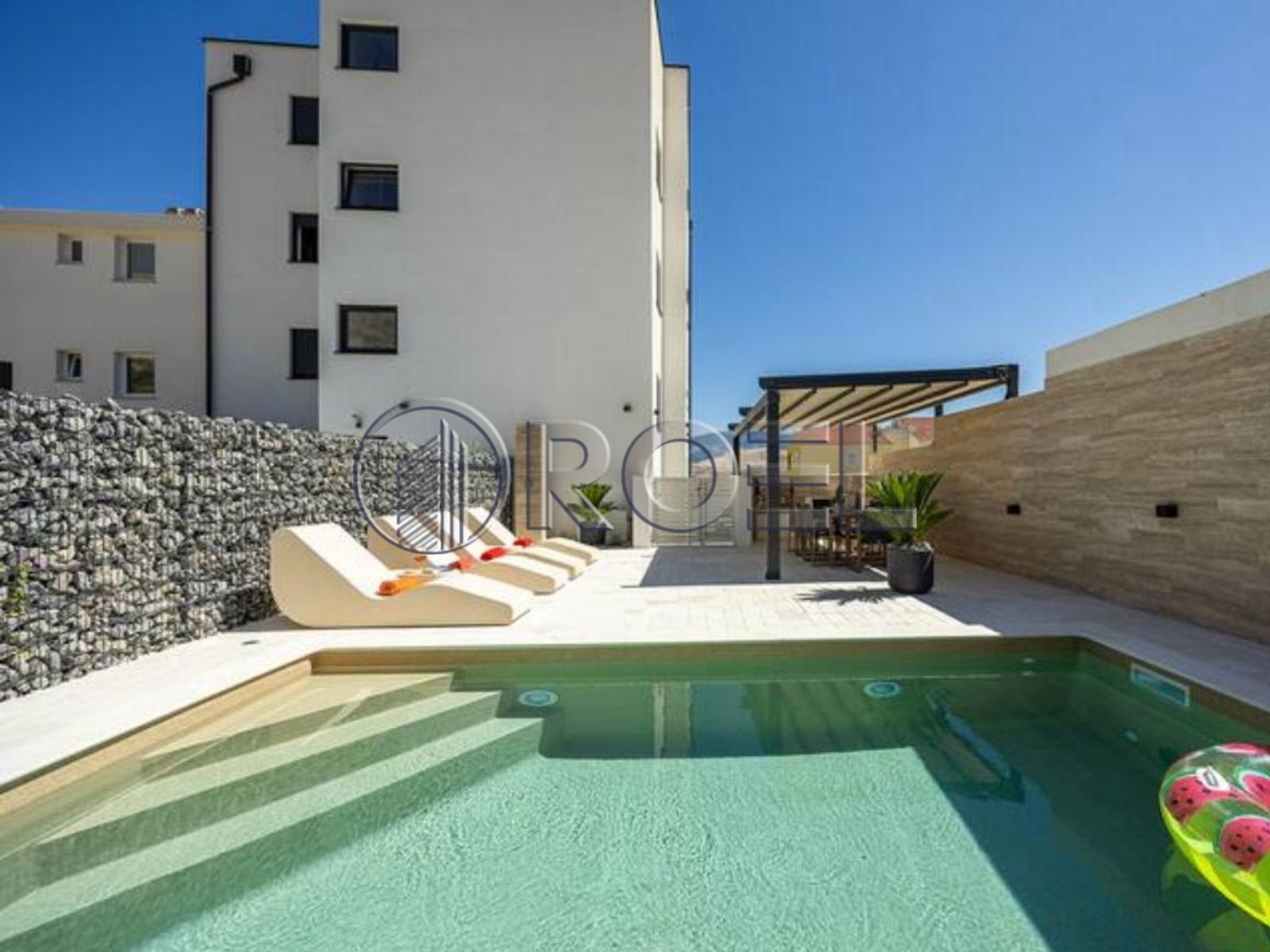 320_16_1761142138 Trosobni penhouse: Pag, NKP 98.50 m2