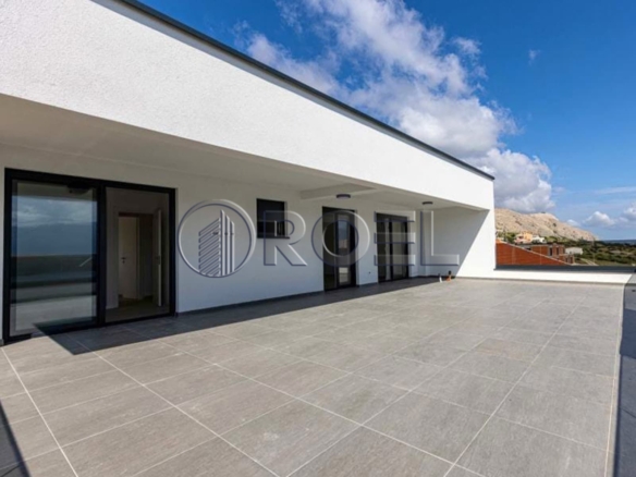 Trosobni penhouse: Pag, NKP 98.50 m2