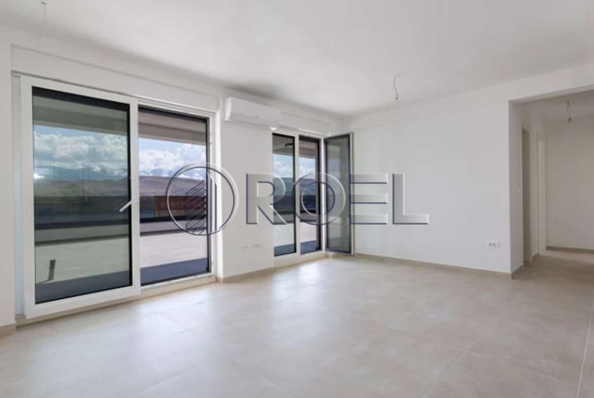 Trosobni penhouse: Pag, NKP 98.50 m2