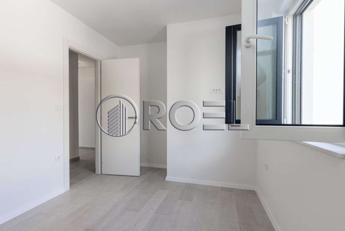 Trosobni penhouse: Pag, NKP 98.50 m2