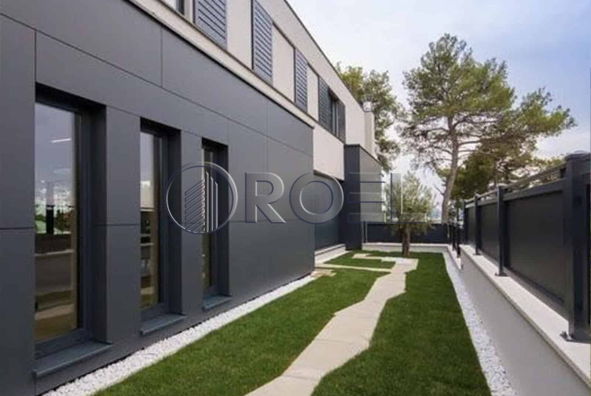 Luxury house with pool, Zadar, NKP 528 m²