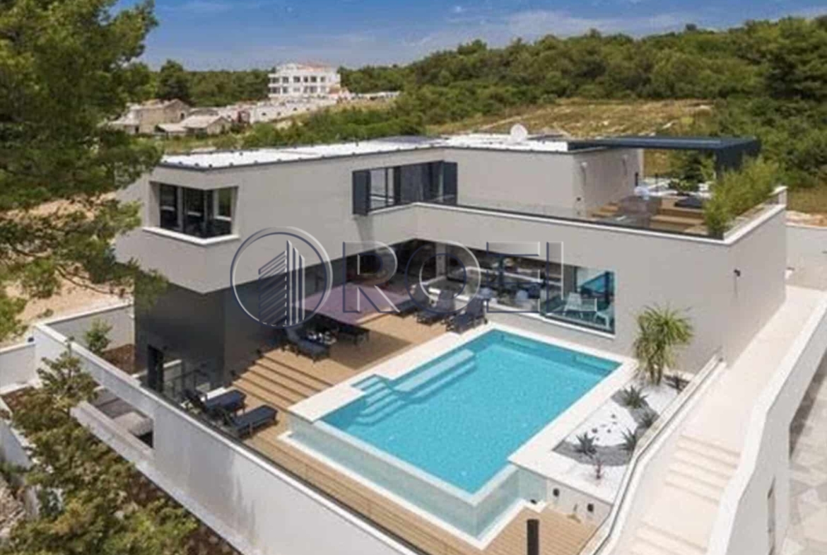 Luxury house with pool, Zadar, NKP 528 m²