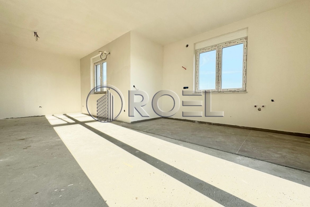 Četverosobni stan, Zagreb, Stupnički Obrež, NKP 124 m2