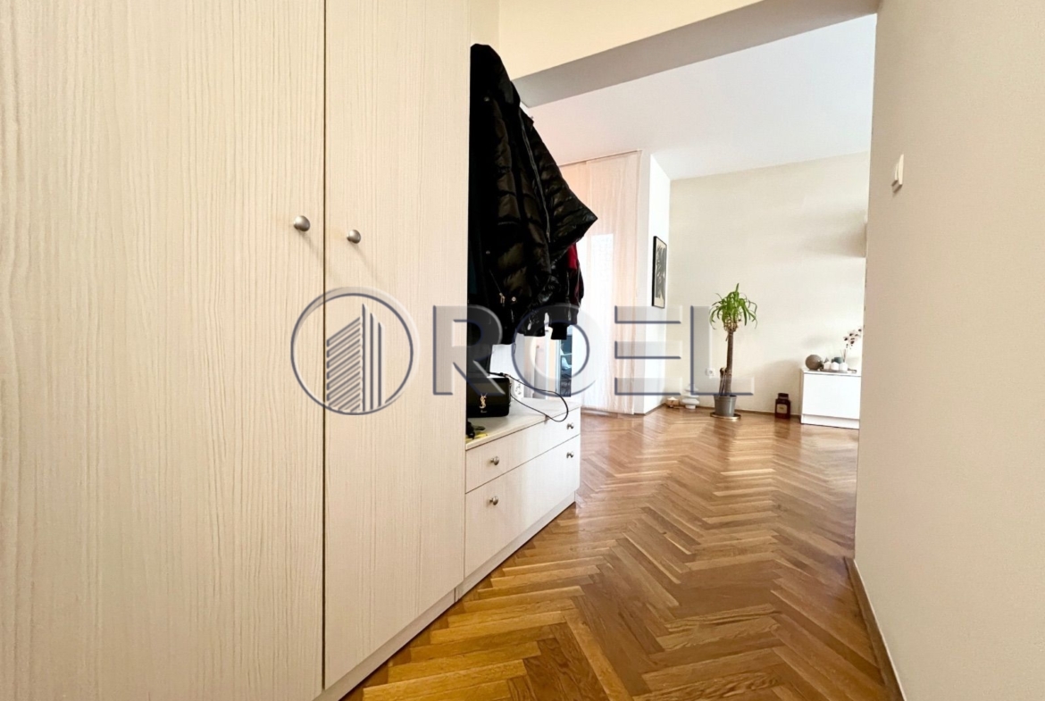 Četverosobni stan, Zagreb, Dubrava, NKP 94 m2