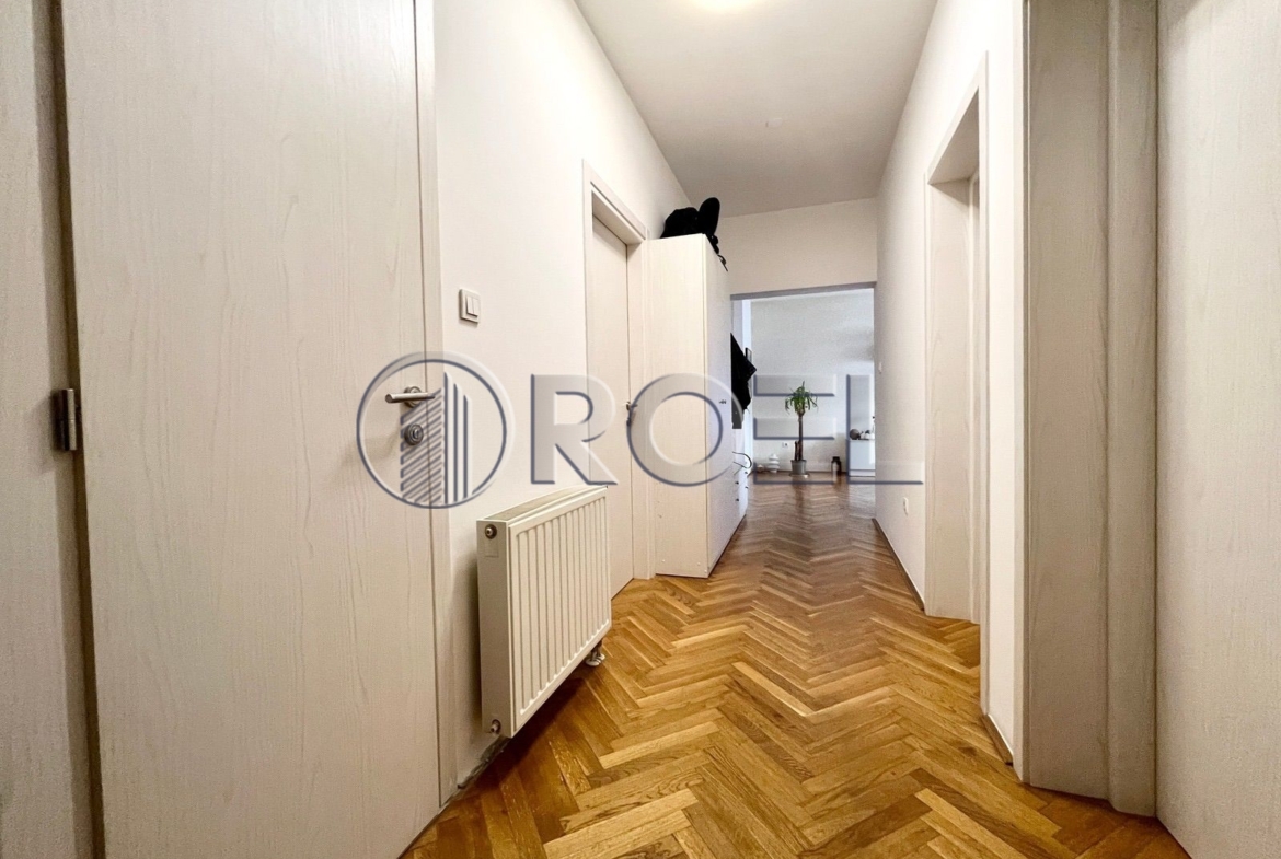 Četverosobni stan, Zagreb, Dubrava, NKP 94 m2