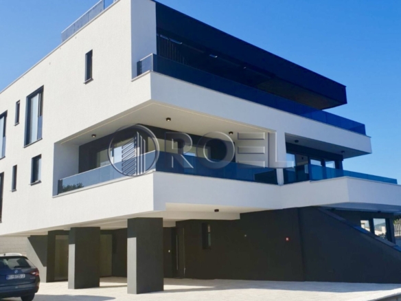 Četverosobni stan, Krk, novogradnja, NKP 143.90 m2