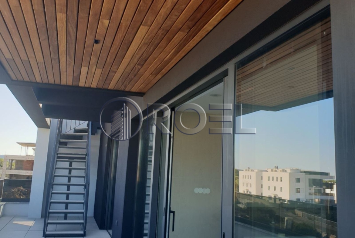 Četverosobni stan, Krk, novogradnja, NKP 170.07m2