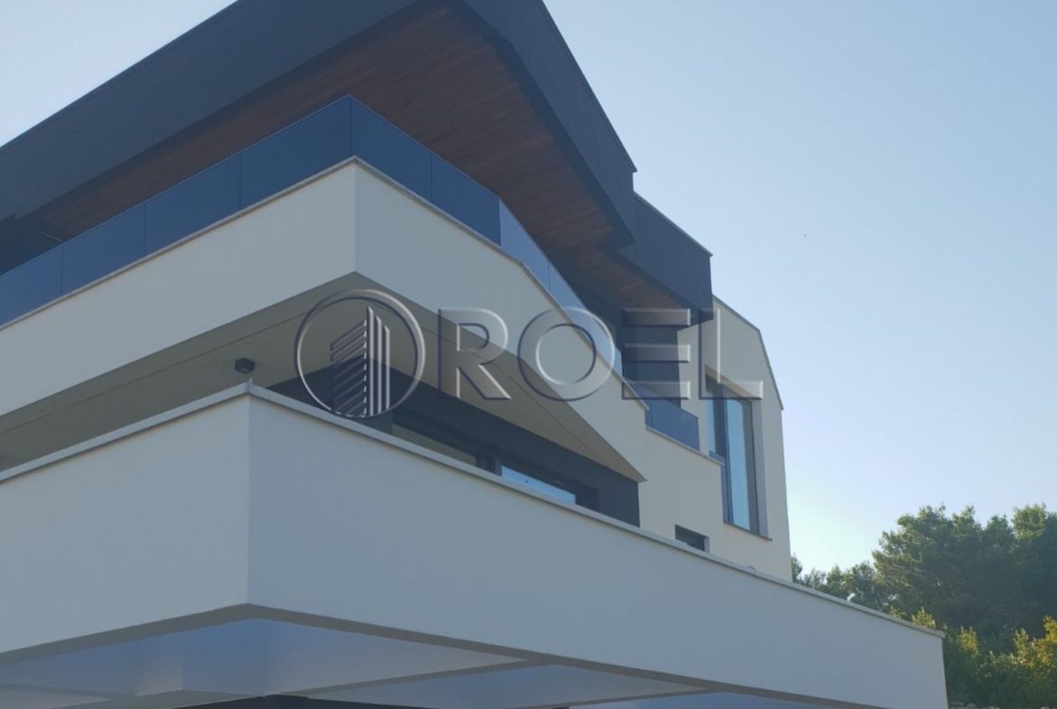 Četverosobni stan, Krk, novogradnja, NKP 170.07m2