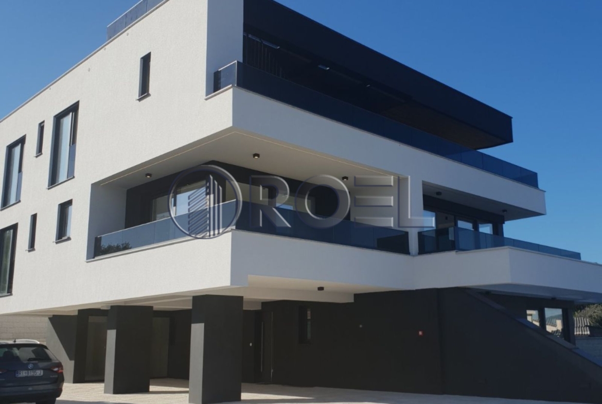 Četverosobni stan, Krk, novogradnja, NKP 170.07m2