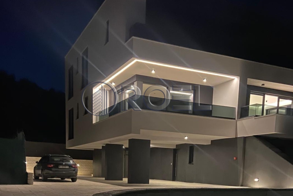 Četverosobni stan, Krk, novogradnja, NKP 170.07m2