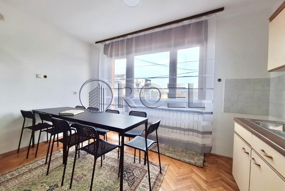 Najam kuće za radnike, smještaj, Sesvetski Kraljevec, 300 m2