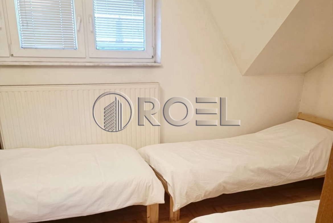Terraced house, 300, Donja Dubrava, Zagreb