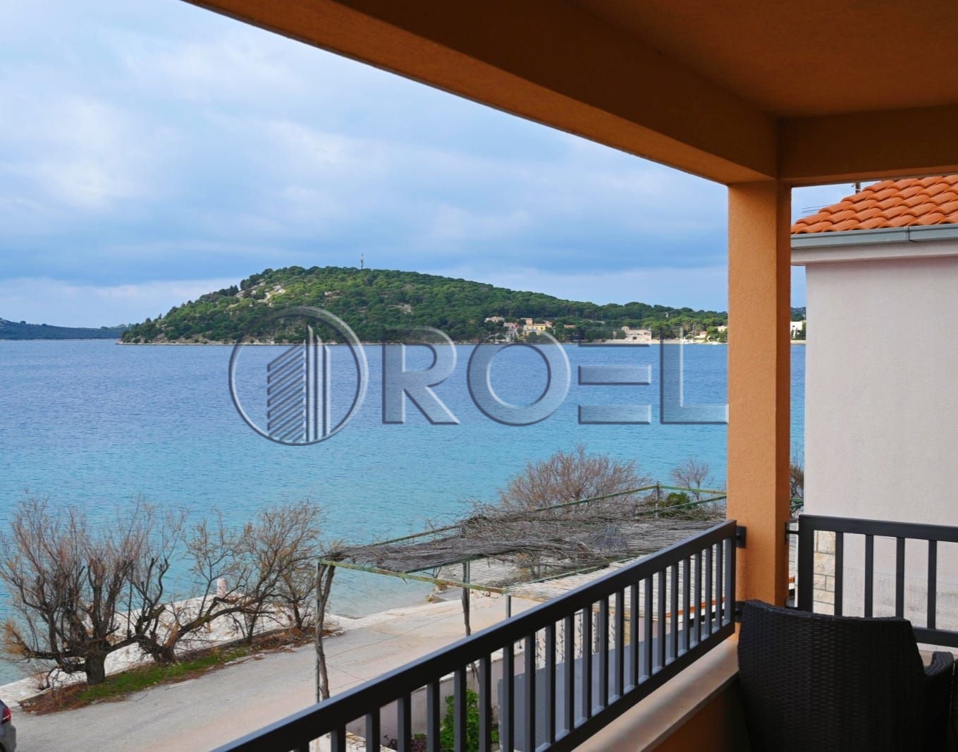 615_3_1741875900 House, first row to the sea, Ražanj, Rogoznica, NKP 410 m2