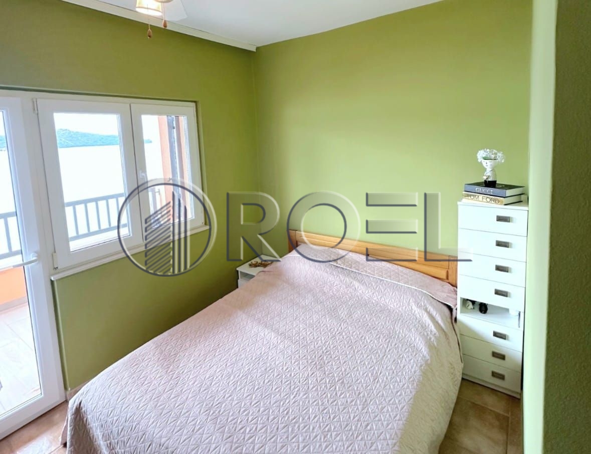 615_6_1741875900 House, first row to the sea, Ražanj, Rogoznica, NKP 410 m2