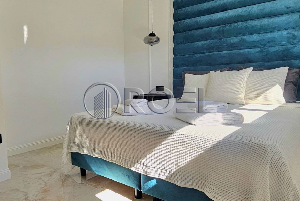 Trosoban stan u luksuznoj novogradnji, Krk, Malinska, prodaja, 84 m2