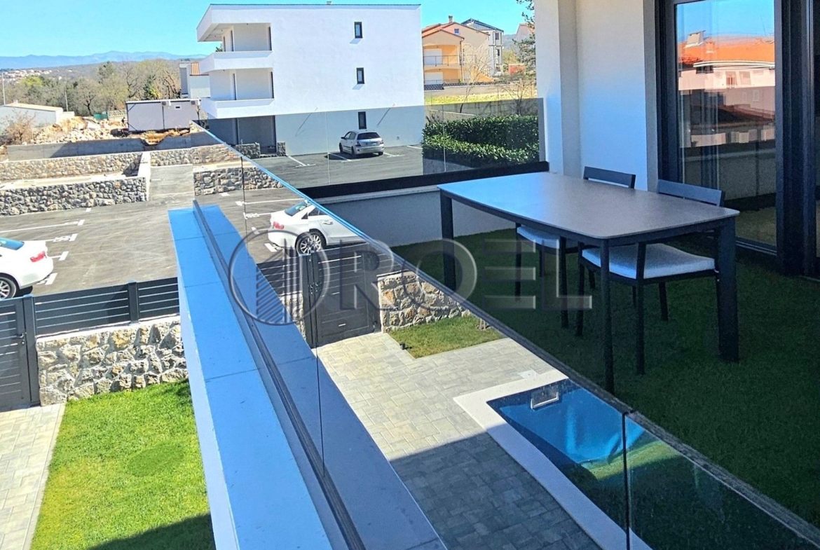 Trosoban stan u luksuznoj novogradnji, Krk, Malinska, prodaja, 84 m2