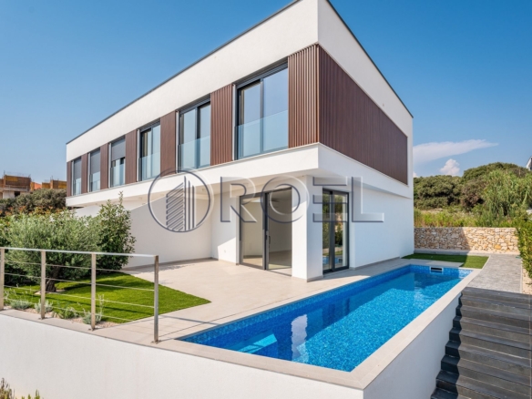 Luksuzna kuća u novogradnji s bazenom, Pag, Mandre, 130 m2