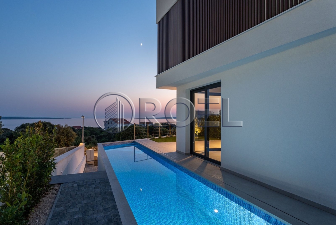 Luksuzna kuća u novogradnji s bazenom, Pag, Mandre, 130 m2
