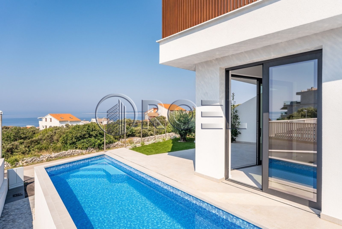 Luksuzna kuća u novogradnji s bazenom, Pag, Mandre, 130 m2
