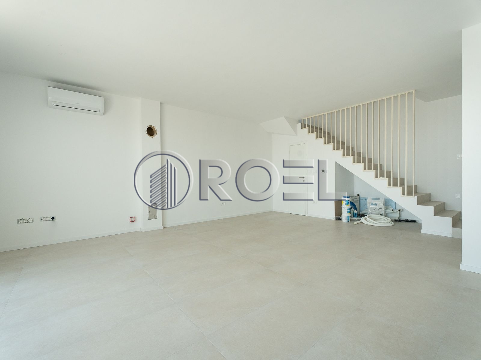 678_9_1744712059 Luksuzna kuća u novogradnji s bazenom, Pag, Mandre, 130 m2