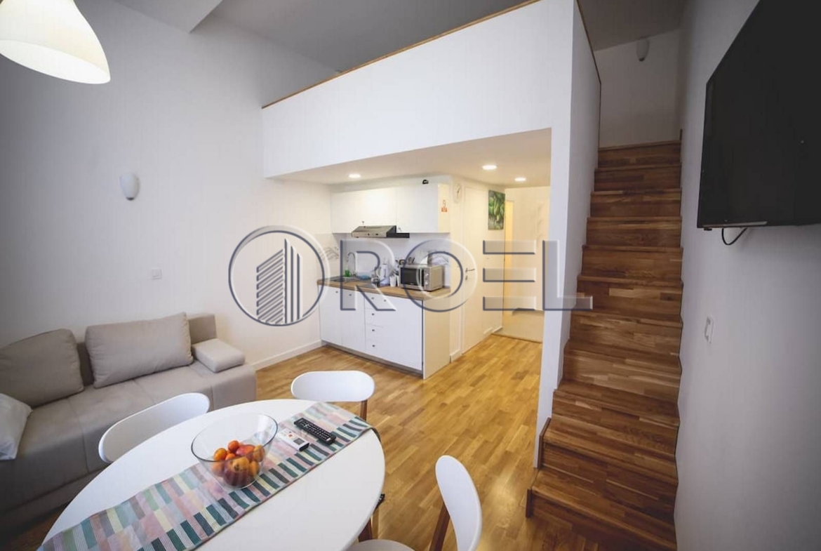 Zagreb, Centar, 5 apartmana i jedna soba, parking