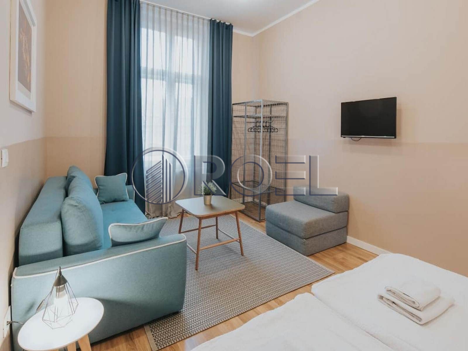 681_19_1744716925 Zagreb, Centar, 5 apartmana i jedna soba, parking