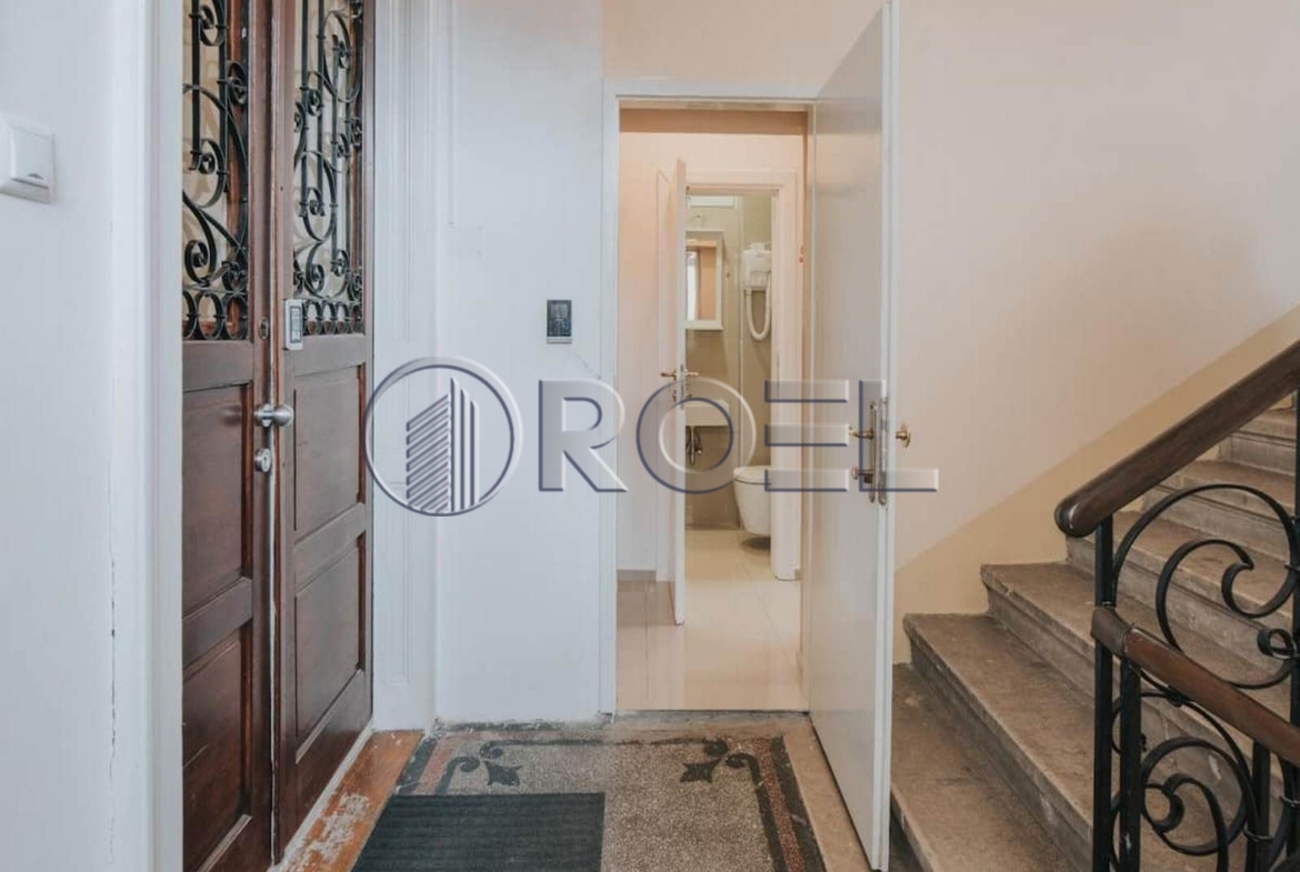Zagreb, Centar, 5 apartmana i jedna soba, parking