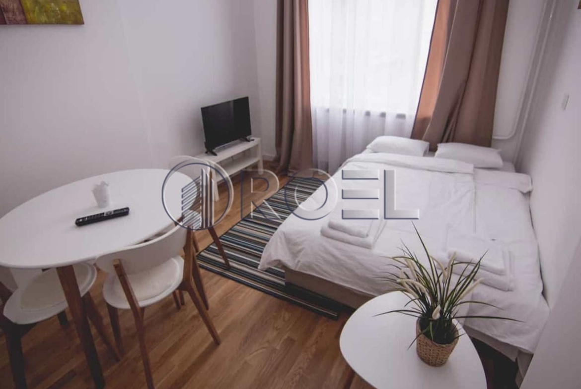 Zagreb, Centar, 5 apartmana i jedna soba, parking