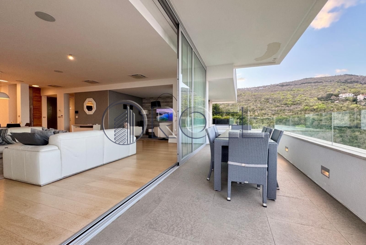 Luksuzna vila, Opatija, Ičići, NKP 990 m²