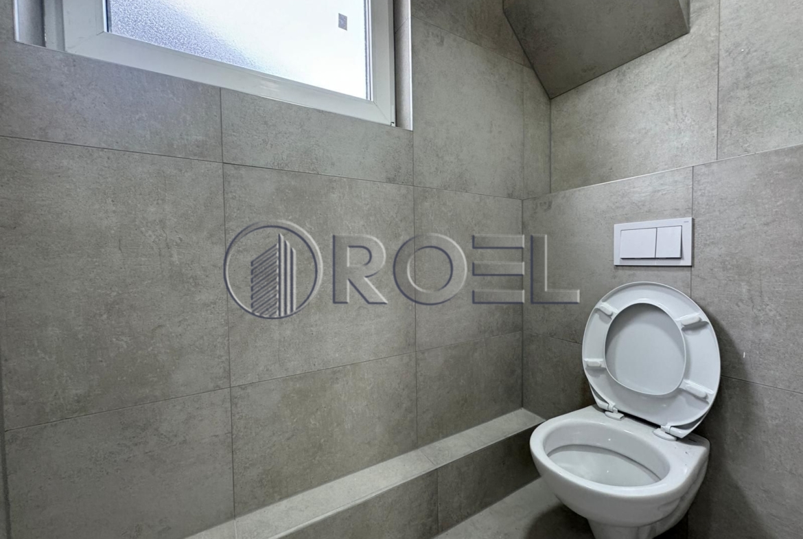 Industrial Hall for Rent in Donja Lomnica, 1.120 m²
