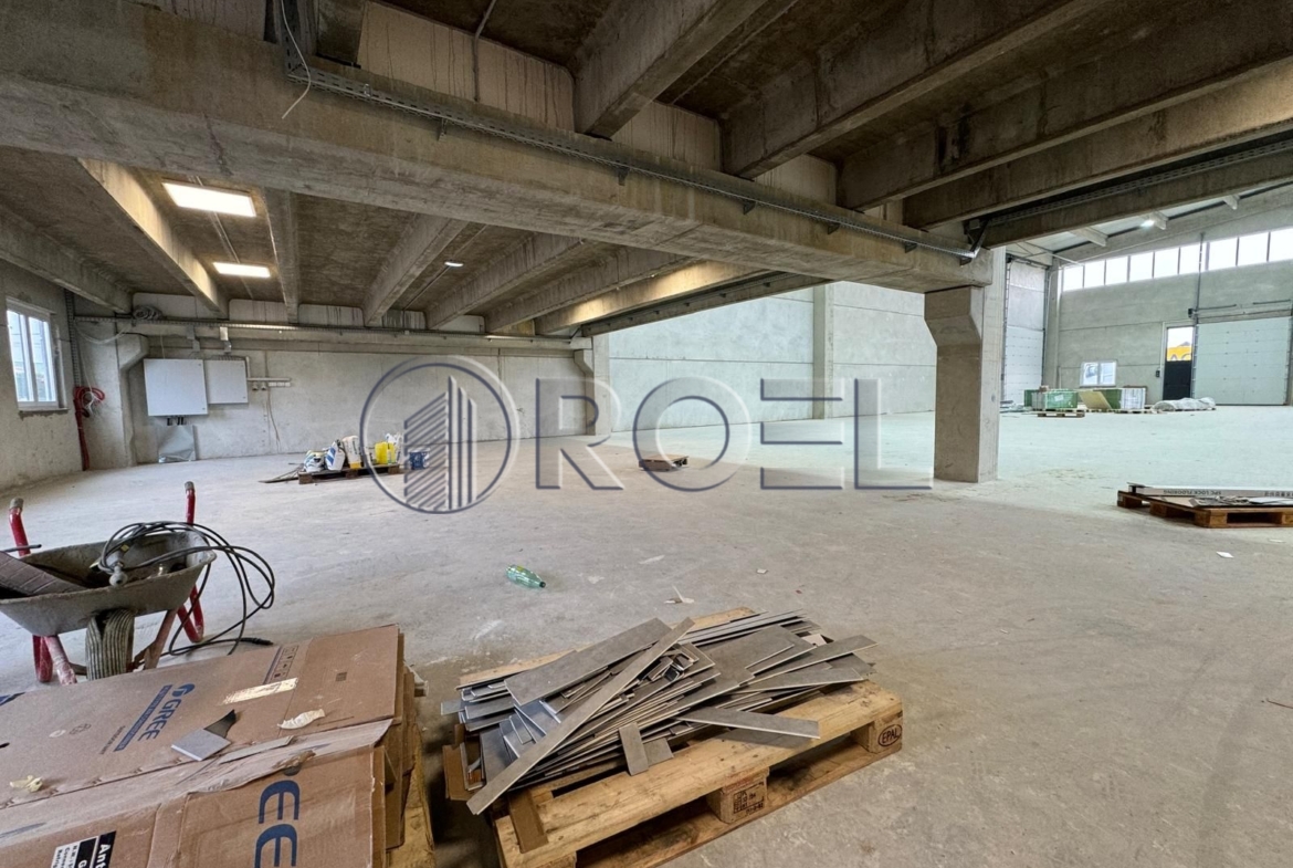 Industrial Hall for Rent in Donja Lomnica, 1.120 m²