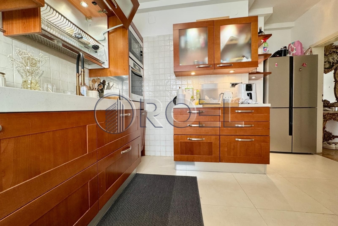 Family house, 250, Trnje, Zagreb