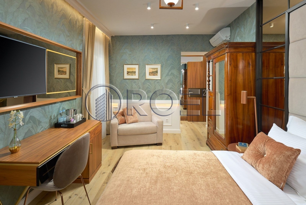 Split, Centar, 4 luksuzne sobe za najam, 102 m2, prodaja