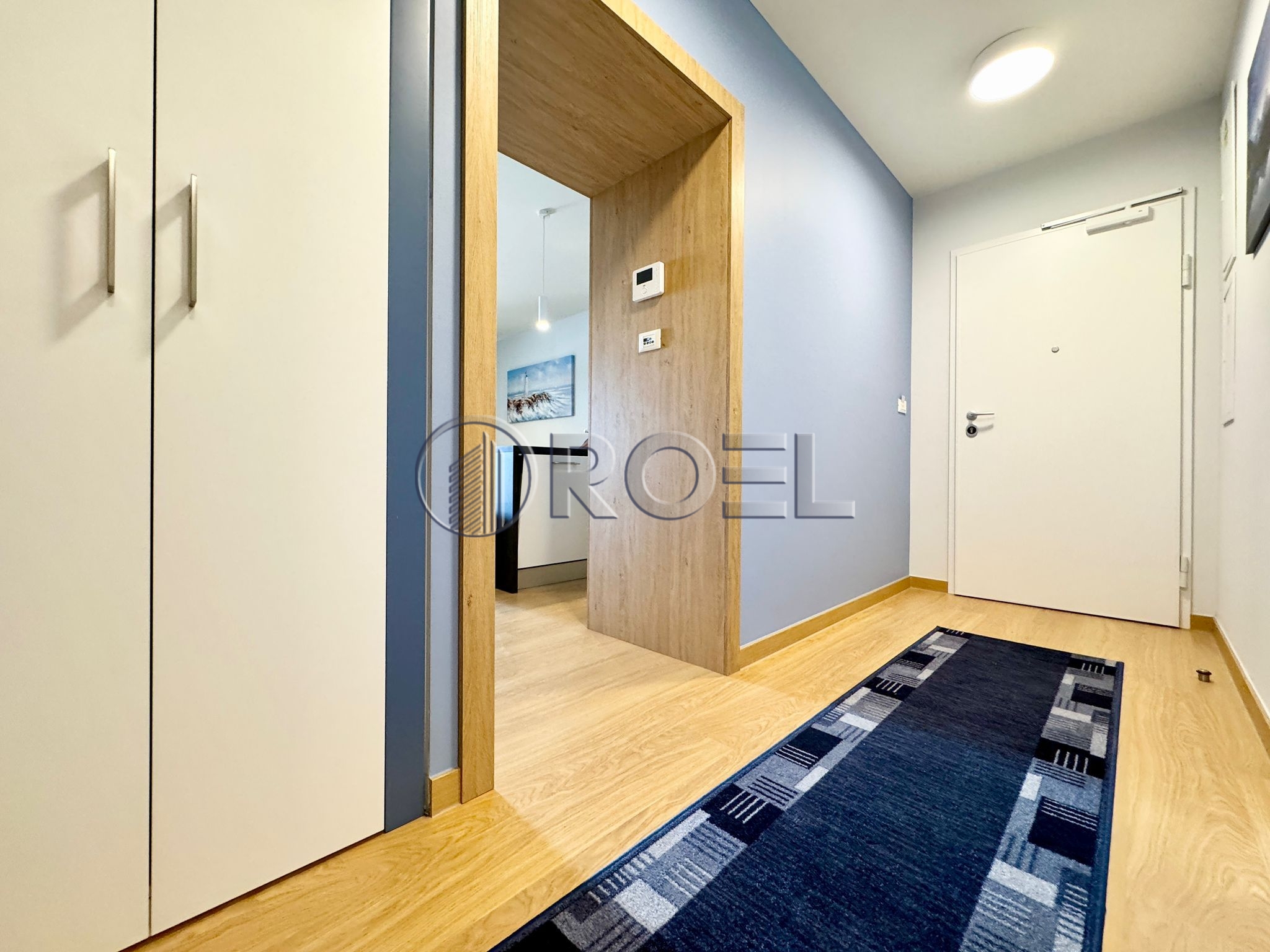 858_17_1751557651 Dramalj, 6 luksuznih stanova s bazenom, 600m2, drugi red do mora