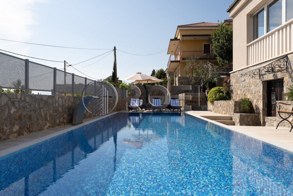 Hotel, Dramalj, 2. red do mora, prodaja