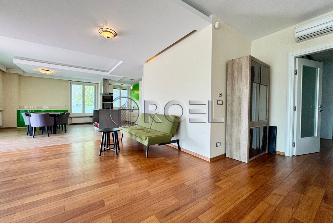 Zagreb, Jarun, attractive two-storey 5-bedroom apartment, 270 m2 + GPS