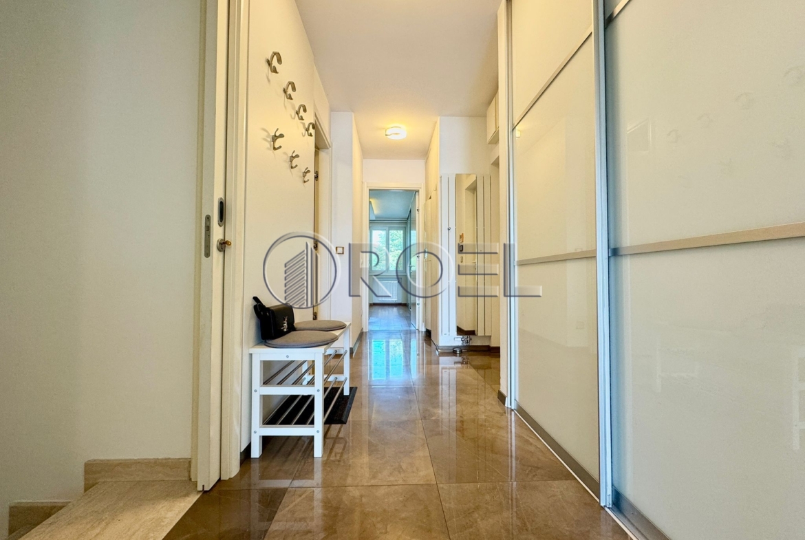 Zagreb, Jarun, attractive two-storey 5-bedroom apartment, 270 m2 + GPS