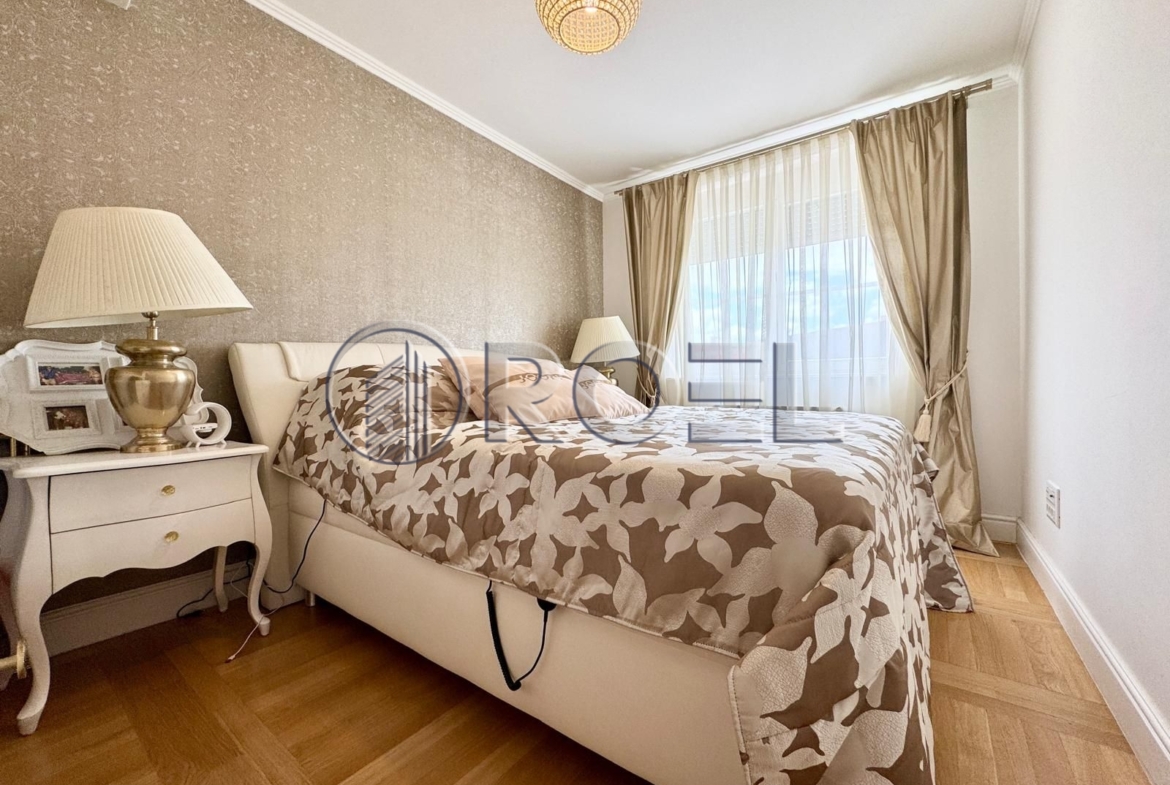 Zagreb, Vrbani III perfektan četverosoban stan NKP 220 m2